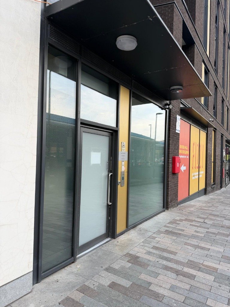 Building Promenade Walkway